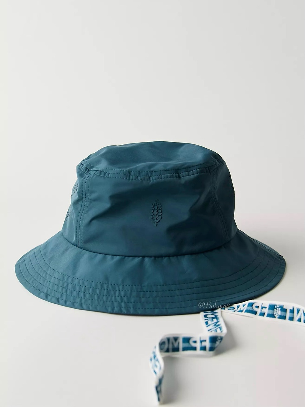NWT Free People Adventure Bucket Hat